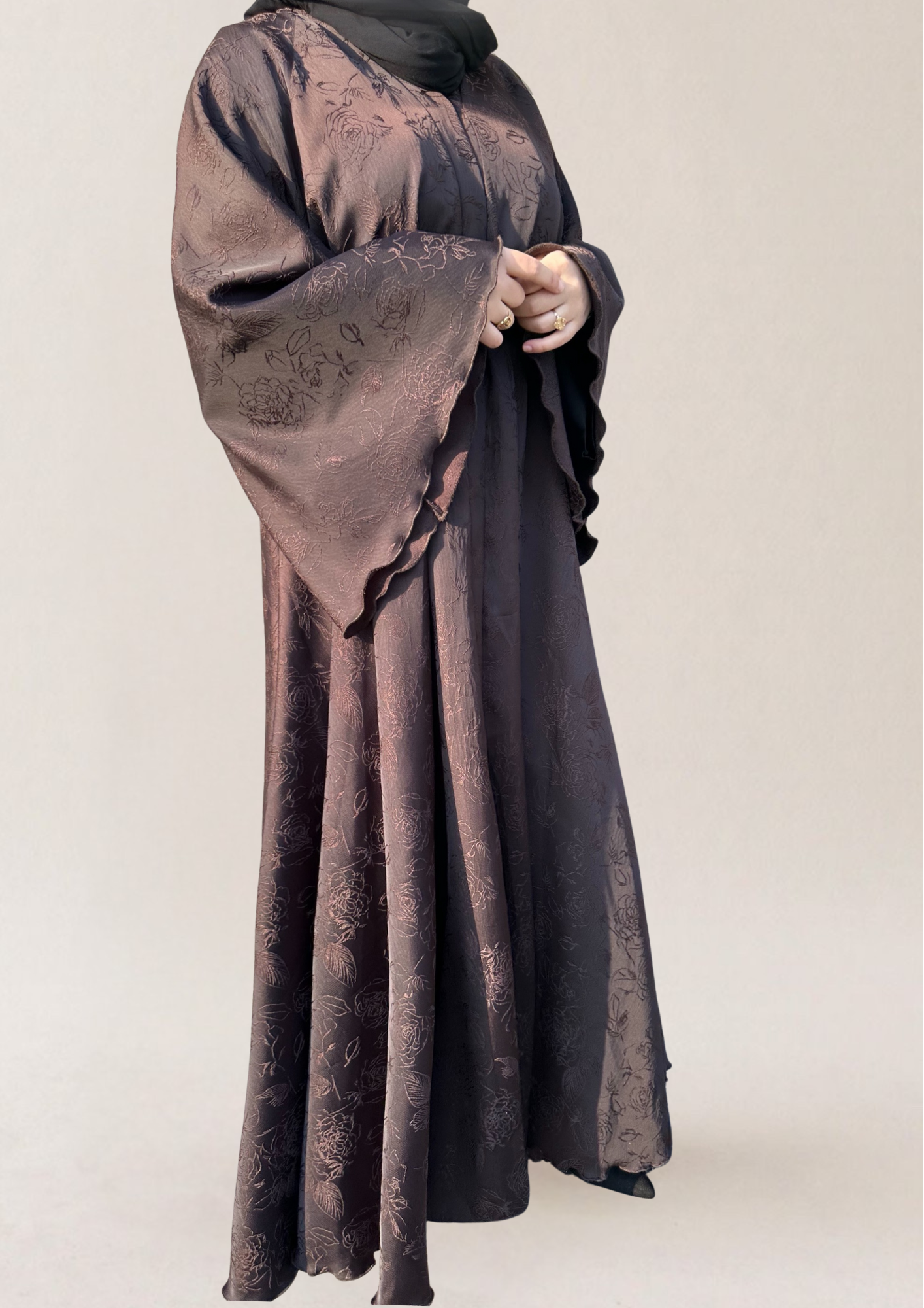 قهوة الروضة - عباية دبي