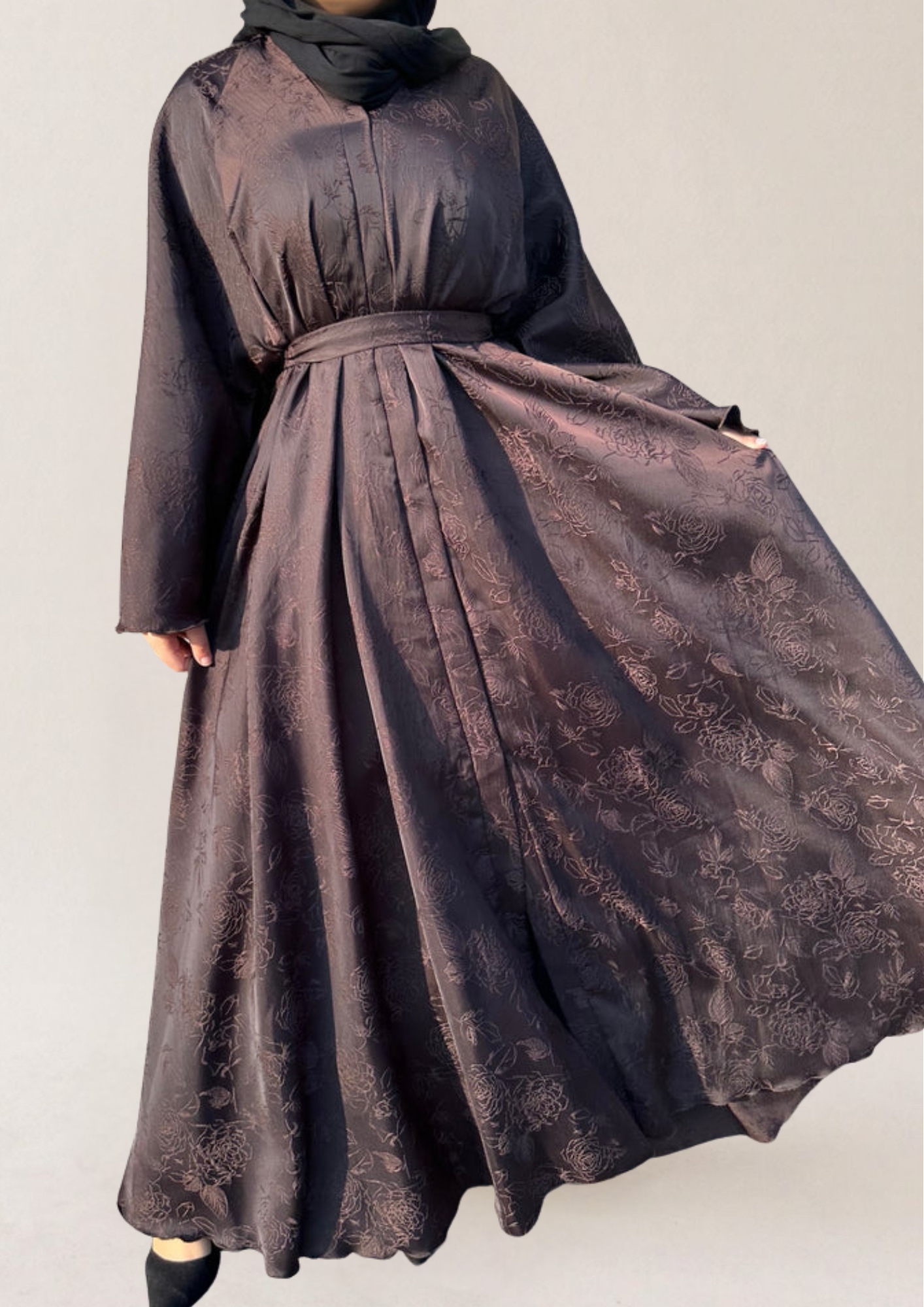 قهوة الروضة - عباية دبي