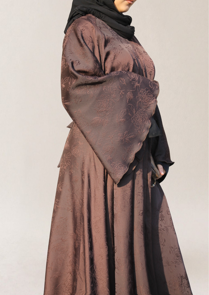 قهوة الروضة - عباية دبي