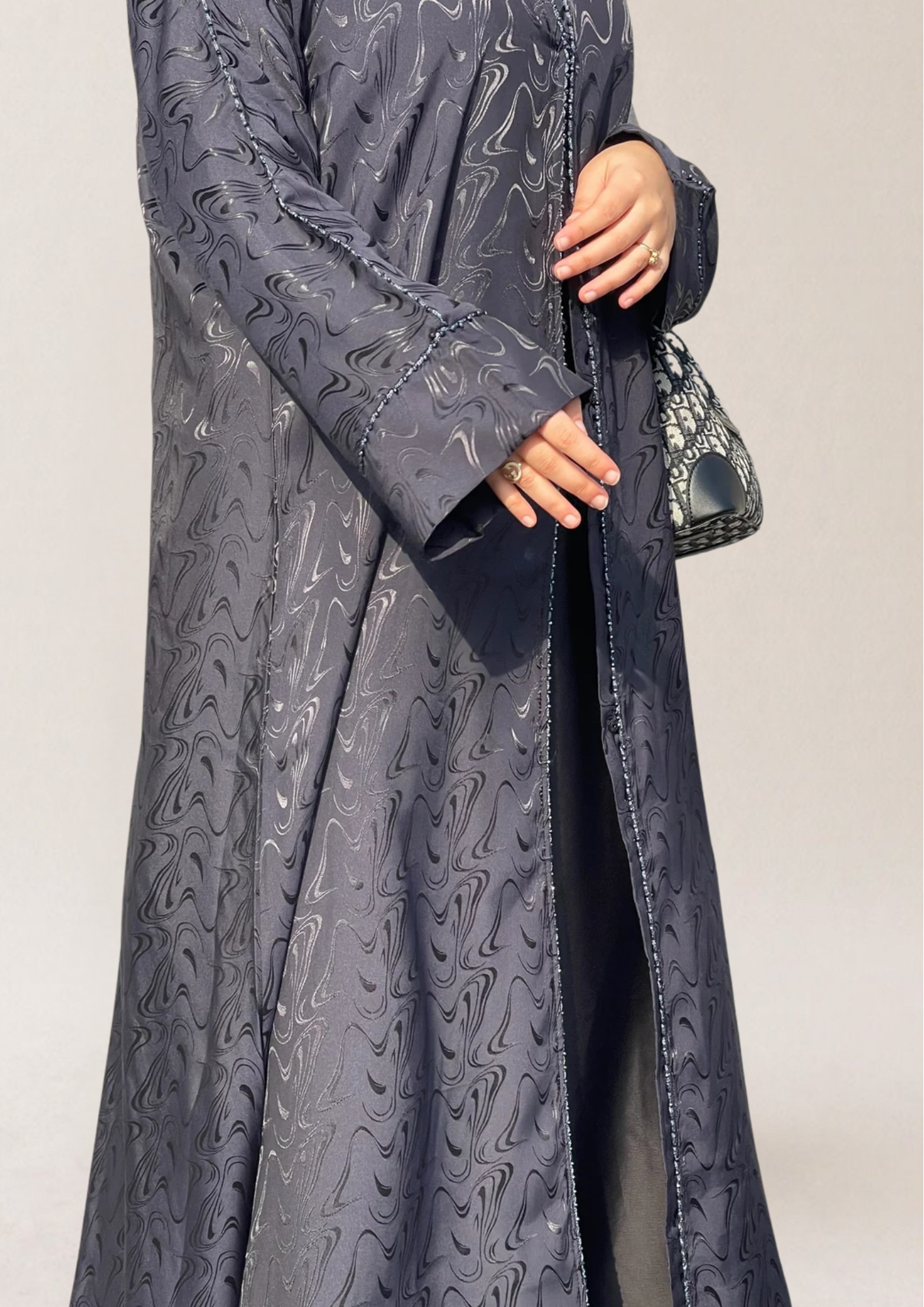 عباية دبي - سما البحرية